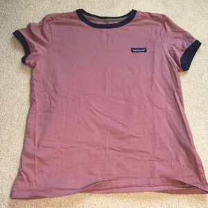 Patagonia size M pink t shirt